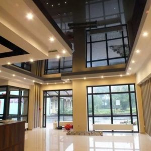 Công trình trần bóng tạo không gian ảo cho sảnh khách sạn