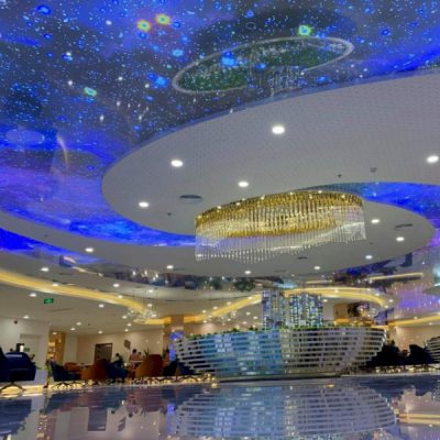 mẫu trần xuyên sáng